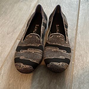 Rothy’s The Loafer size 8 Golden Shimmer